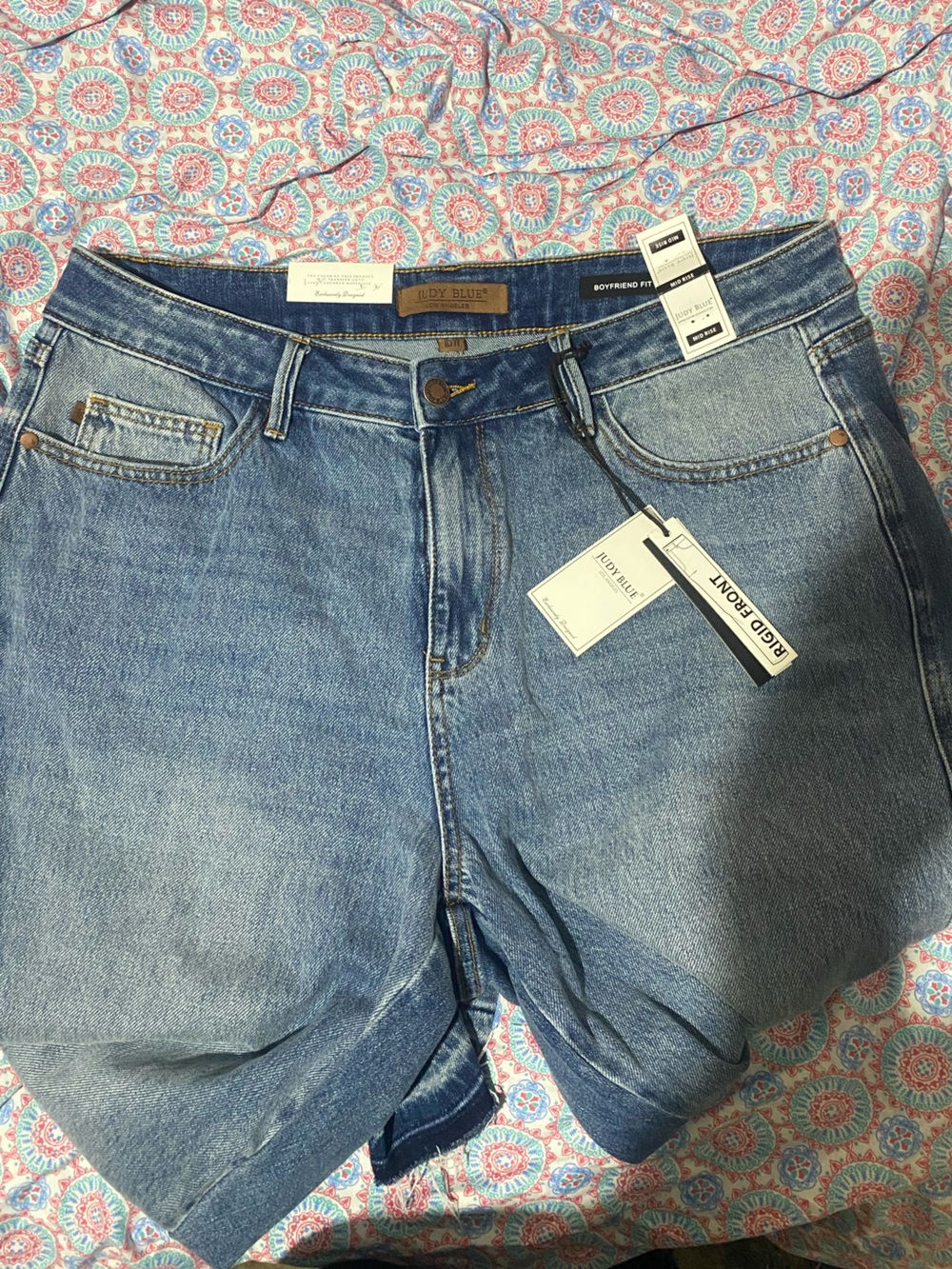 Judy Blue Mid Rise Rigid Magic Release Hem Boyfriend Denim Jeans 16W